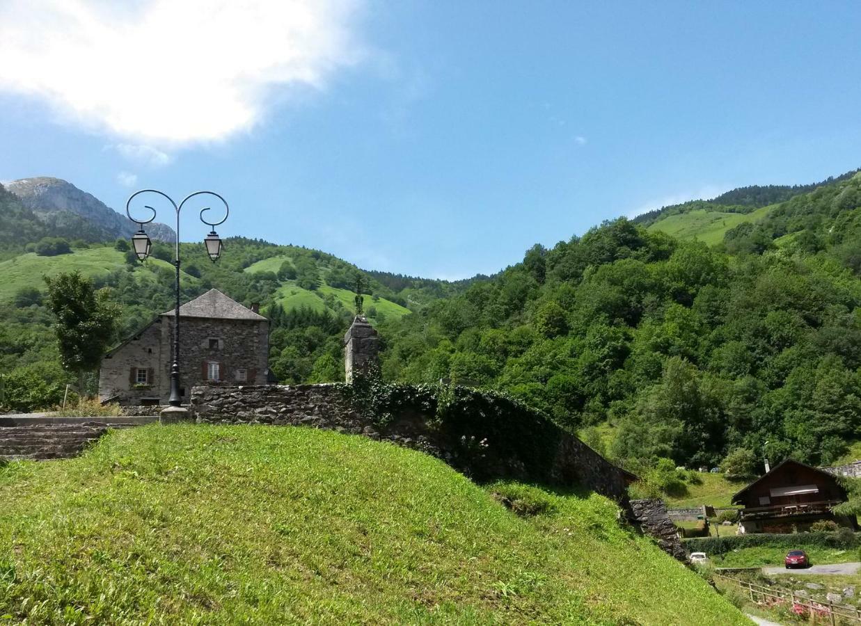 Bed and Breakfast Maison Bergoun Borce Exterior foto