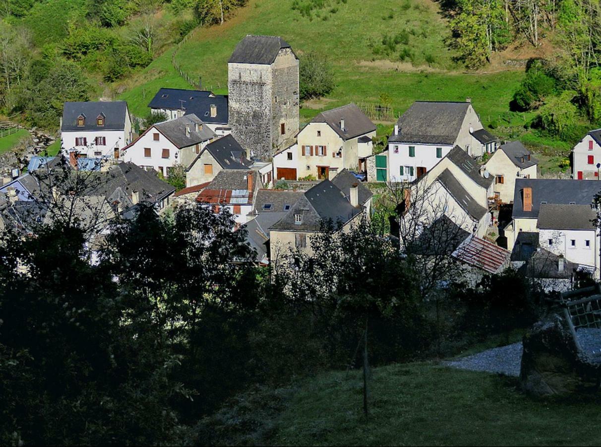 Bed and Breakfast Maison Bergoun Borce Exterior foto